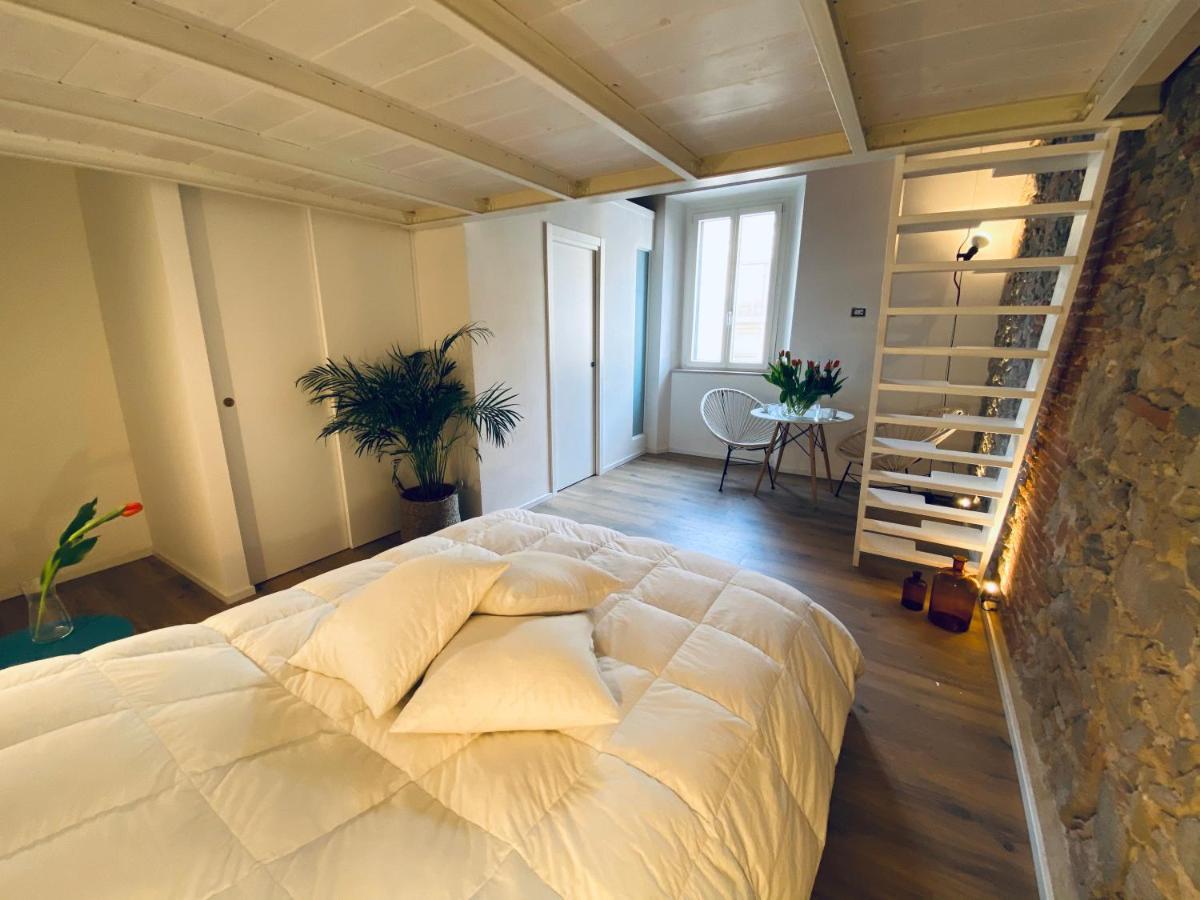 Civiconovantatre - New B&B Сан-Винченцо Экстерьер фото